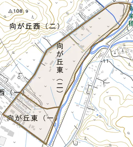 向が丘東とその周辺の地図。町の範囲を重ねている