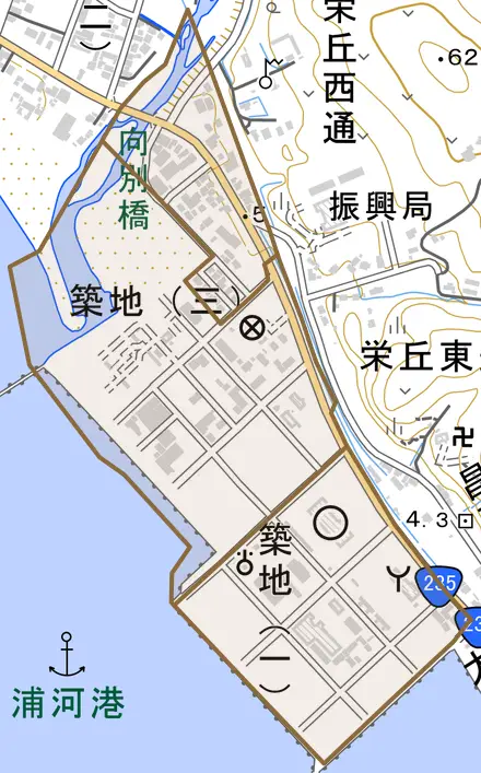 築地とその周辺の地図。町の範囲を重ねている