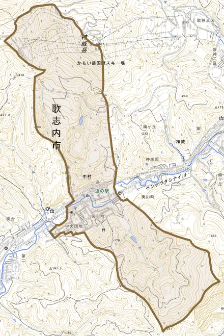 字中村とその周辺の地図。町の範囲を重ねている