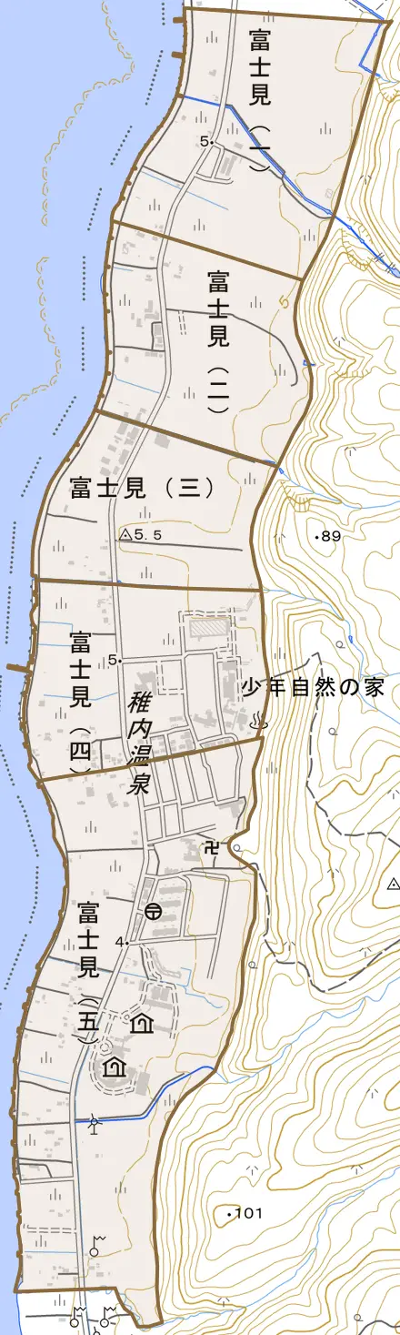 富士見とその周辺の地図。町の範囲を重ねている