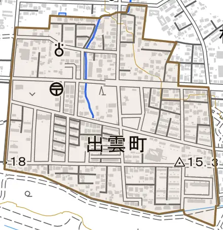 出雲町とその周辺の地図。町の範囲を重ねている