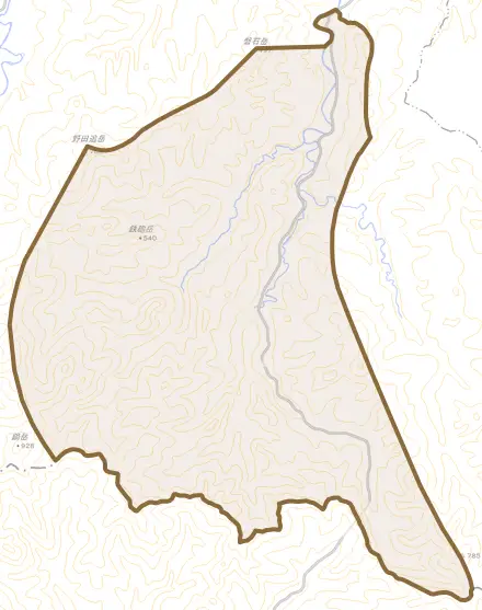 上の湯とその周辺の地図。町の範囲を重ねている
