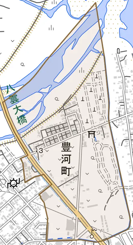 豊河町とその周辺の地図。町の範囲を重ねている