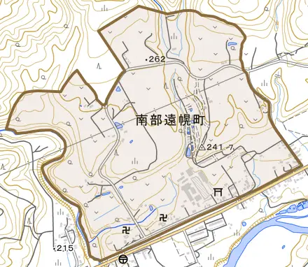南部遠幌町とその周辺の地図。町の範囲を重ねている
