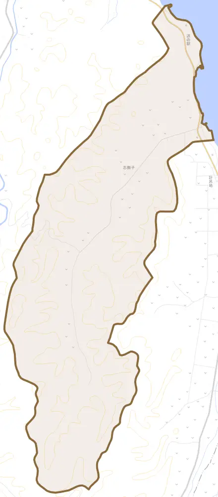 志撫子とその周辺の地図。町の範囲を重ねている