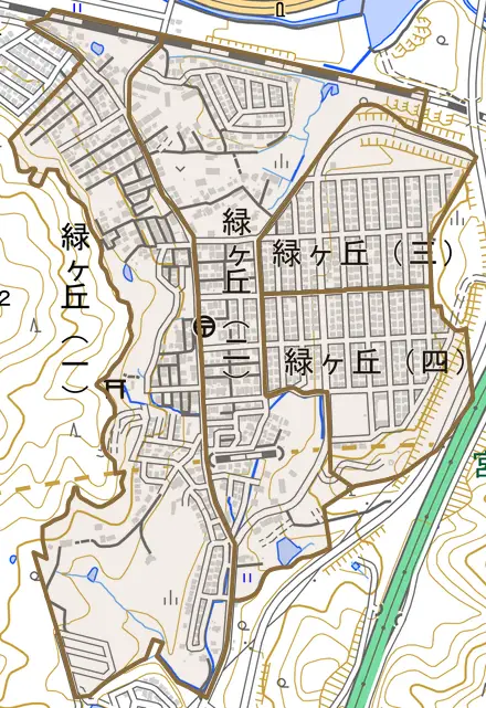 緑ケ丘とその周辺の地図。町の範囲を重ねている