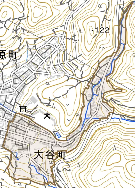 大谷町とその周辺の地図。町の範囲を重ねている