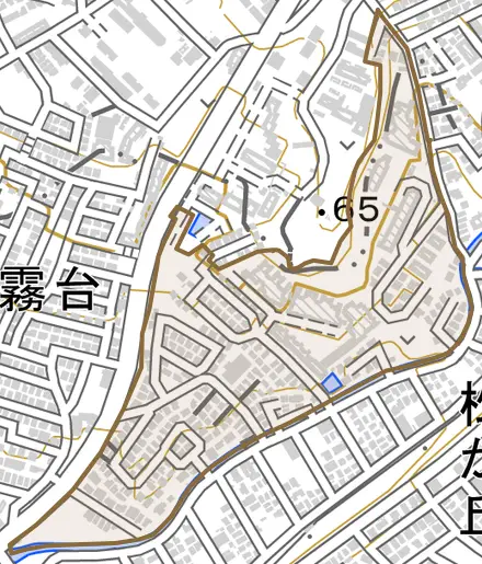 朝霧北町とその周辺の地図。町の範囲を重ねている