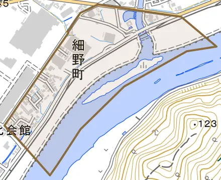 細野町とその周辺の地図。町の範囲を重ねている