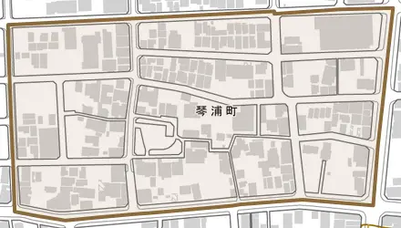琴浦町とその周辺の地図。町の範囲を重ねている
