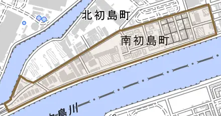 南初島町とその周辺の地図。町の範囲を重ねている