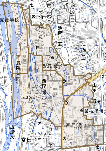 西昆陽とその周辺の地図。町の範囲を重ねている