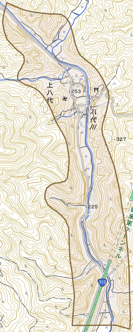 上八代とその周辺の地図。町の範囲を重ねている