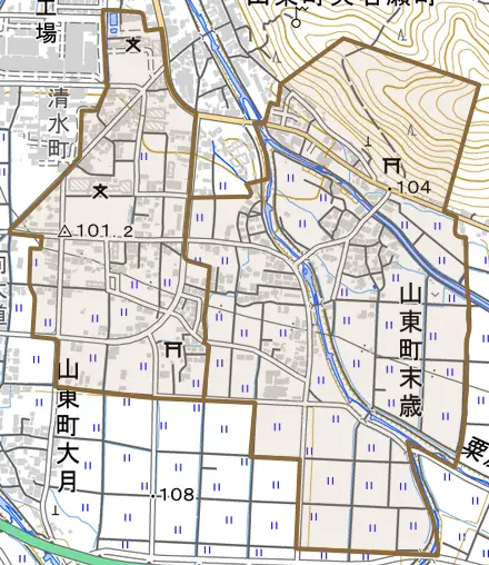 山東町末歳とその周辺の地図。町の範囲を重ねている