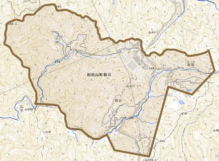 和田山町朝日とその周辺の地図。町の範囲を重ねている