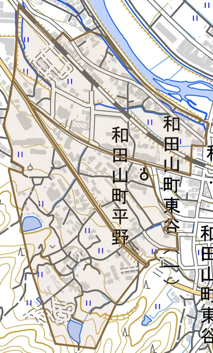 和田山町平野とその周辺の地図。町の範囲を重ねている