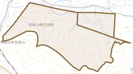 和田山町久田和とその周辺の地図。町の範囲を重ねている