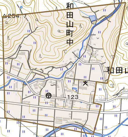 和田山町中とその周辺の地図。町の範囲を重ねている