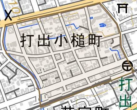 打出小槌町とその周辺の地図。町の範囲を重ねている
