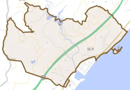 楠本とその周辺の地図。町の範囲を重ねている