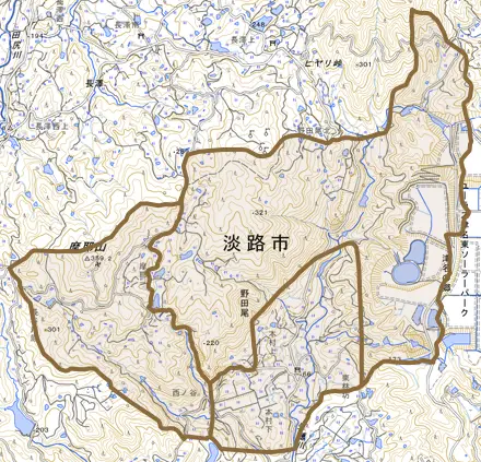 野田尾とその周辺の地図。町の範囲を重ねている