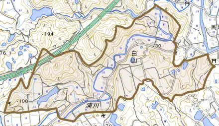 白山とその周辺の地図。町の範囲を重ねている