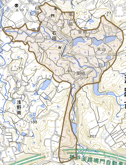 富島とその周辺の地図。町の範囲を重ねている