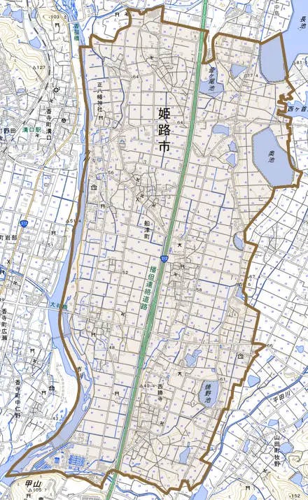 船津町とその周辺の地図。町の範囲を重ねている