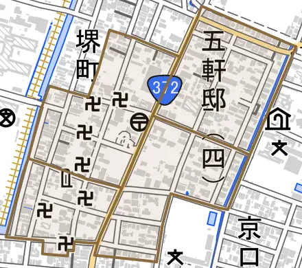 五軒邸とその周辺の地図。町の範囲を重ねている