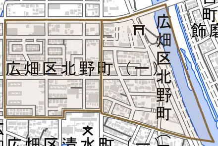 広畑区北野町とその周辺の地図。町の範囲を重ねている