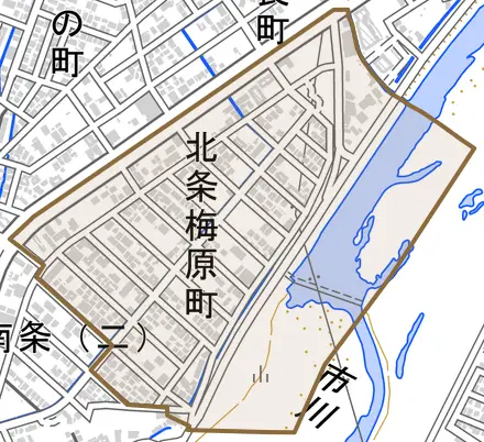 北条梅原町とその周辺の地図。町の範囲を重ねている