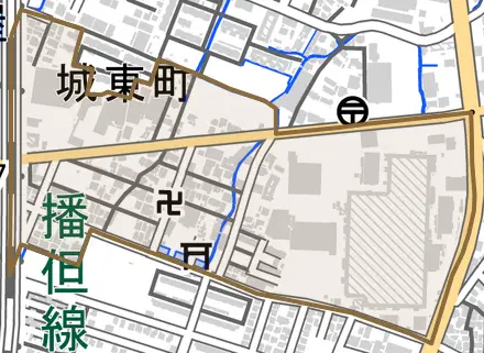 城東町とその周辺の地図。町の範囲を重ねている
