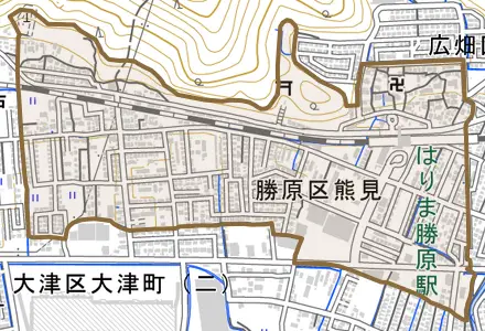 勝原区熊見とその周辺の地図。町の範囲を重ねている