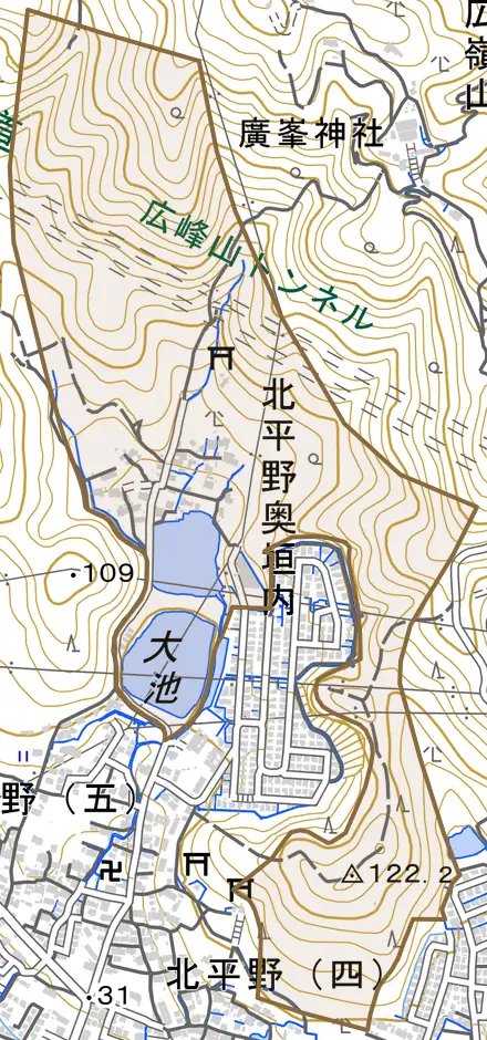北平野奥垣内とその周辺の地図。町の範囲を重ねている