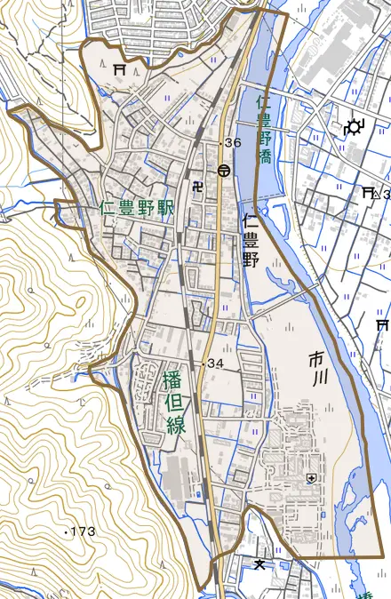 仁豊野とその周辺の地図。町の範囲を重ねている