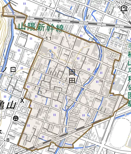 岡田とその周辺の地図。町の範囲を重ねている