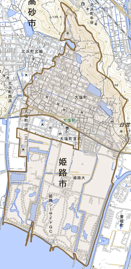 大塩町とその周辺の地図。町の範囲を重ねている