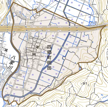 四郷町明田とその周辺の地図。町の範囲を重ねている