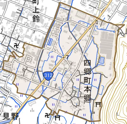 四郷町本郷とその周辺の地図。町の範囲を重ねている