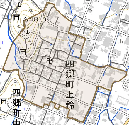 四郷町上鈴とその周辺の地図。町の範囲を重ねている