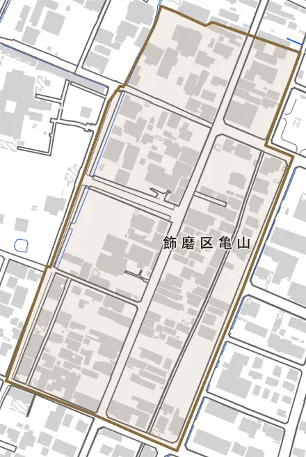 飾磨区亀山とその周辺の地図。町の範囲を重ねている