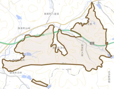 飾東町大釜とその周辺の地図。町の範囲を重ねている