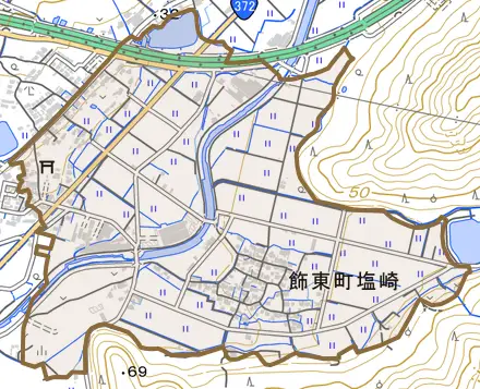 飾東町塩崎とその周辺の地図。町の範囲を重ねている