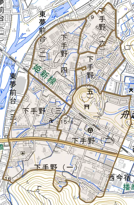 下手野とその周辺の地図。町の範囲を重ねている