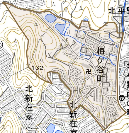 梅ケ谷町とその周辺の地図。町の範囲を重ねている