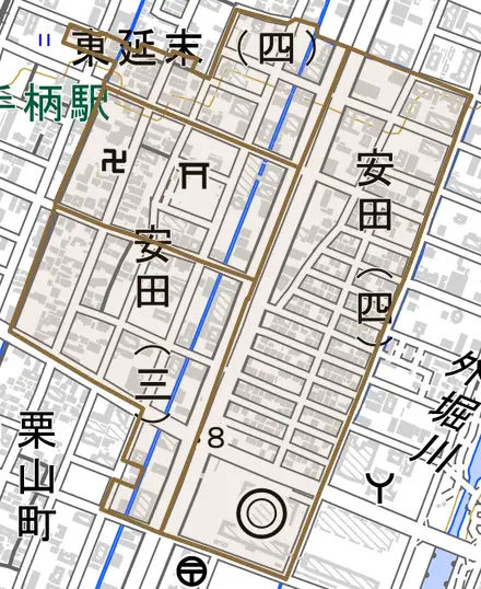 安田とその周辺の地図。町の範囲を重ねている