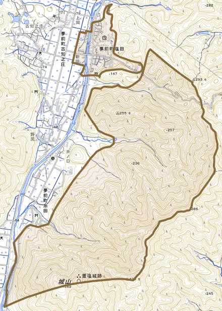 夢前町塩田とその周辺の地図。町の範囲を重ねている