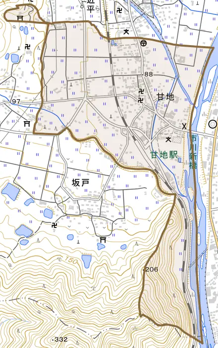甘地とその周辺の地図。町の範囲を重ねている
