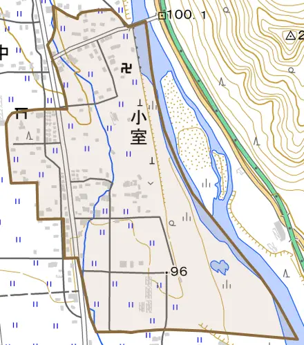 小室とその周辺の地図。町の範囲を重ねている