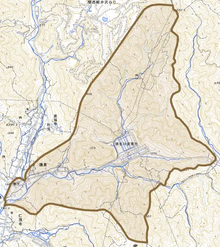 鎌倉とその周辺の地図。町の範囲を重ねている